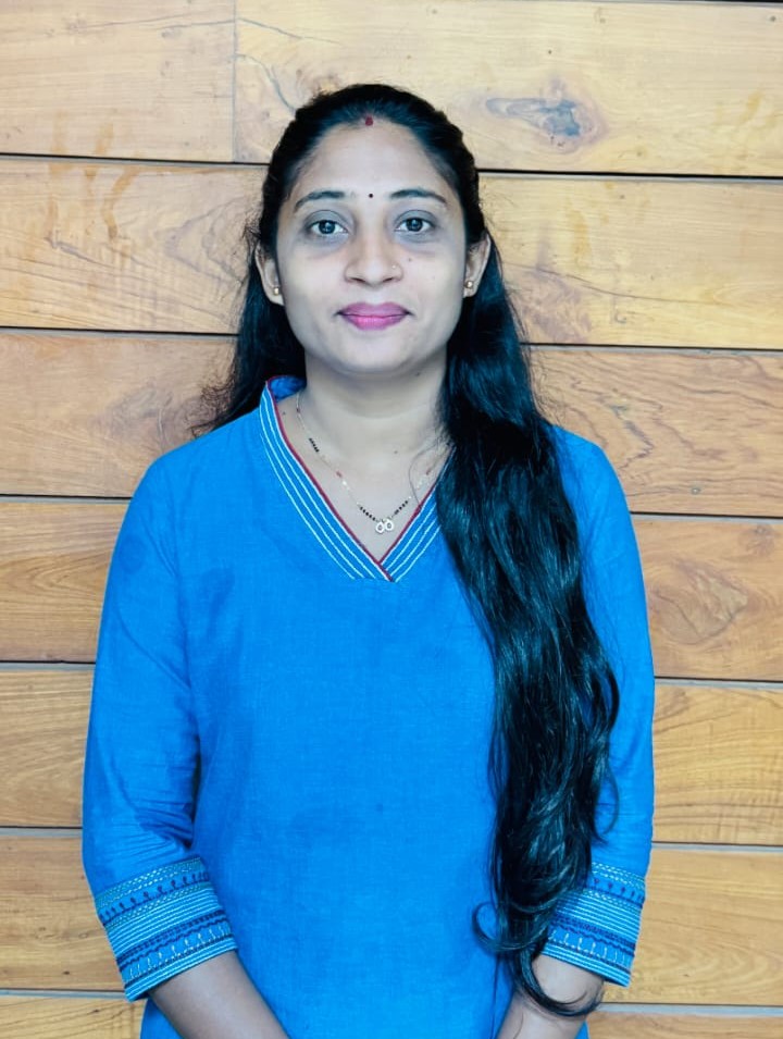 Prof. Priyanka Chetan Patil (PH.D.PUR.)